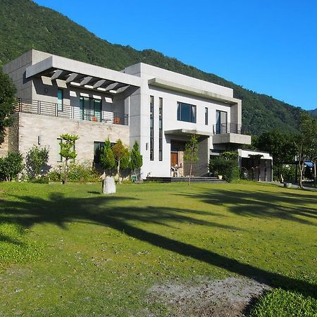 ヴィアサ B&B 新城 エクステリア 写真